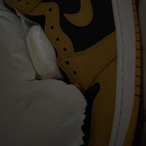 Brand new jordan 1 - Picture 2 of 3